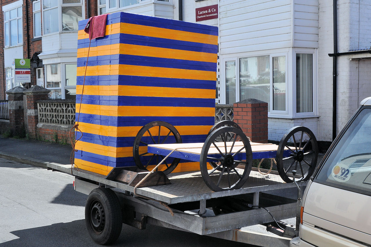 Building a new Victorian Bathing Machine