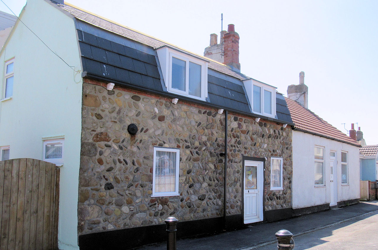 Withernsea Cobble House