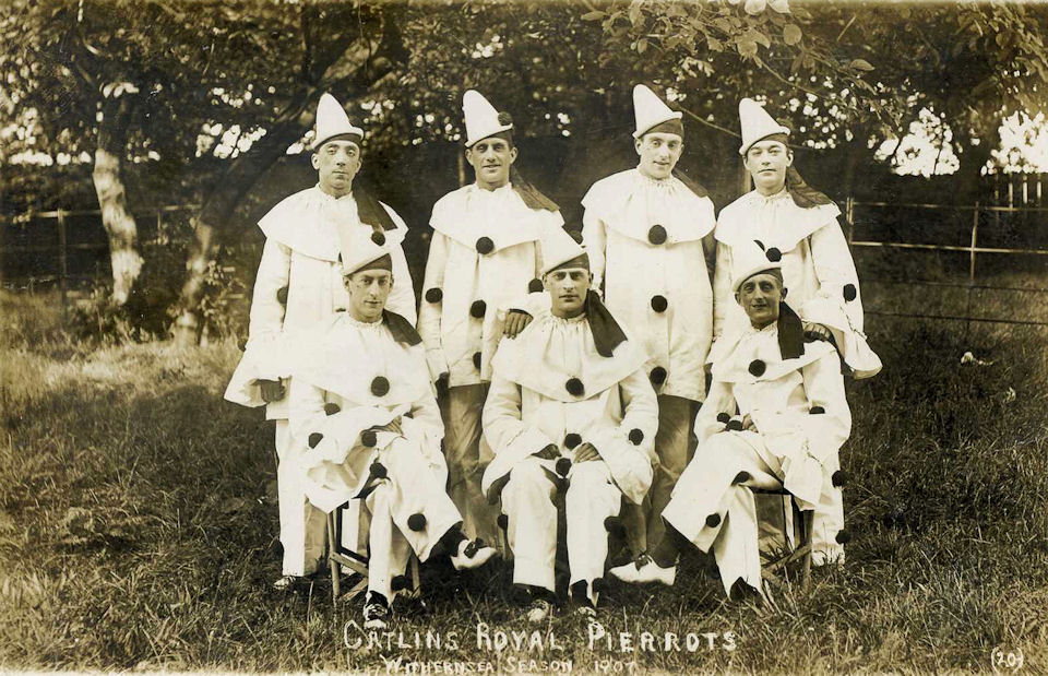 Pierrots 1907