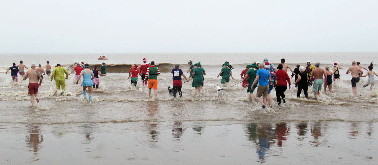 Boxing Day Dip Withernsea 2018